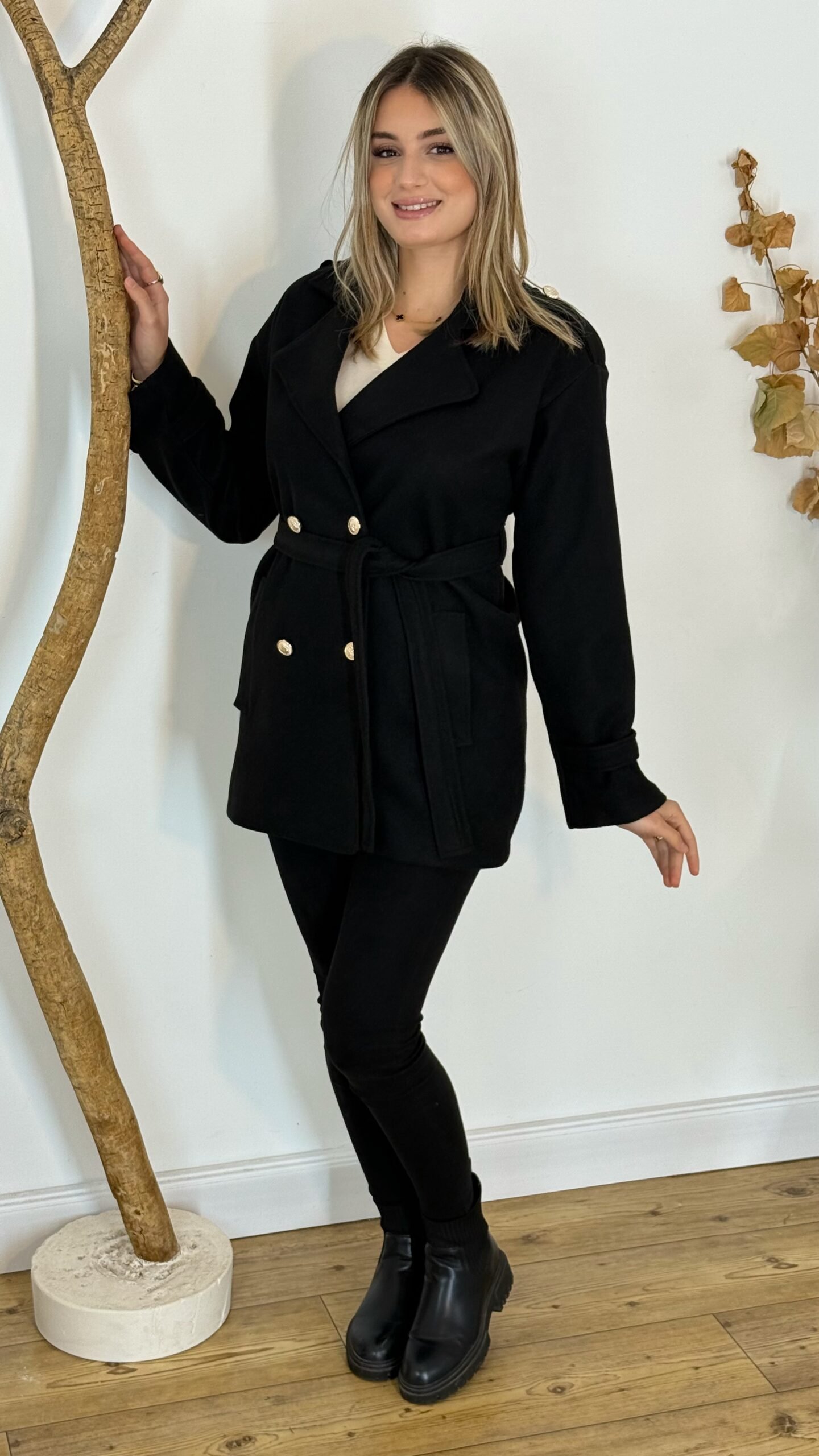 La Veste Mi-Longue en Cachemire